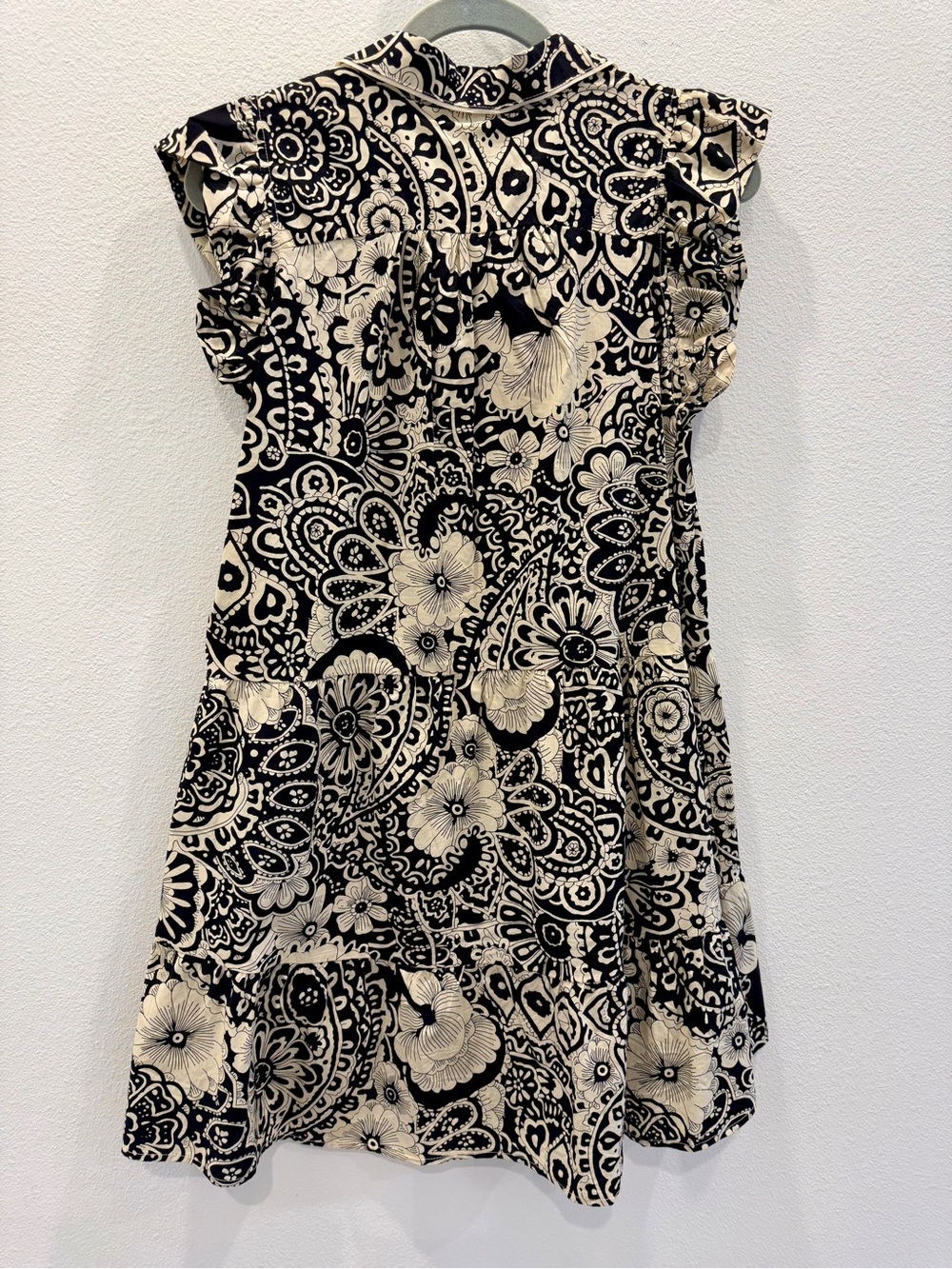 Umgee Black & Cream Floral Button-Front Dress - Picture 2 of 4